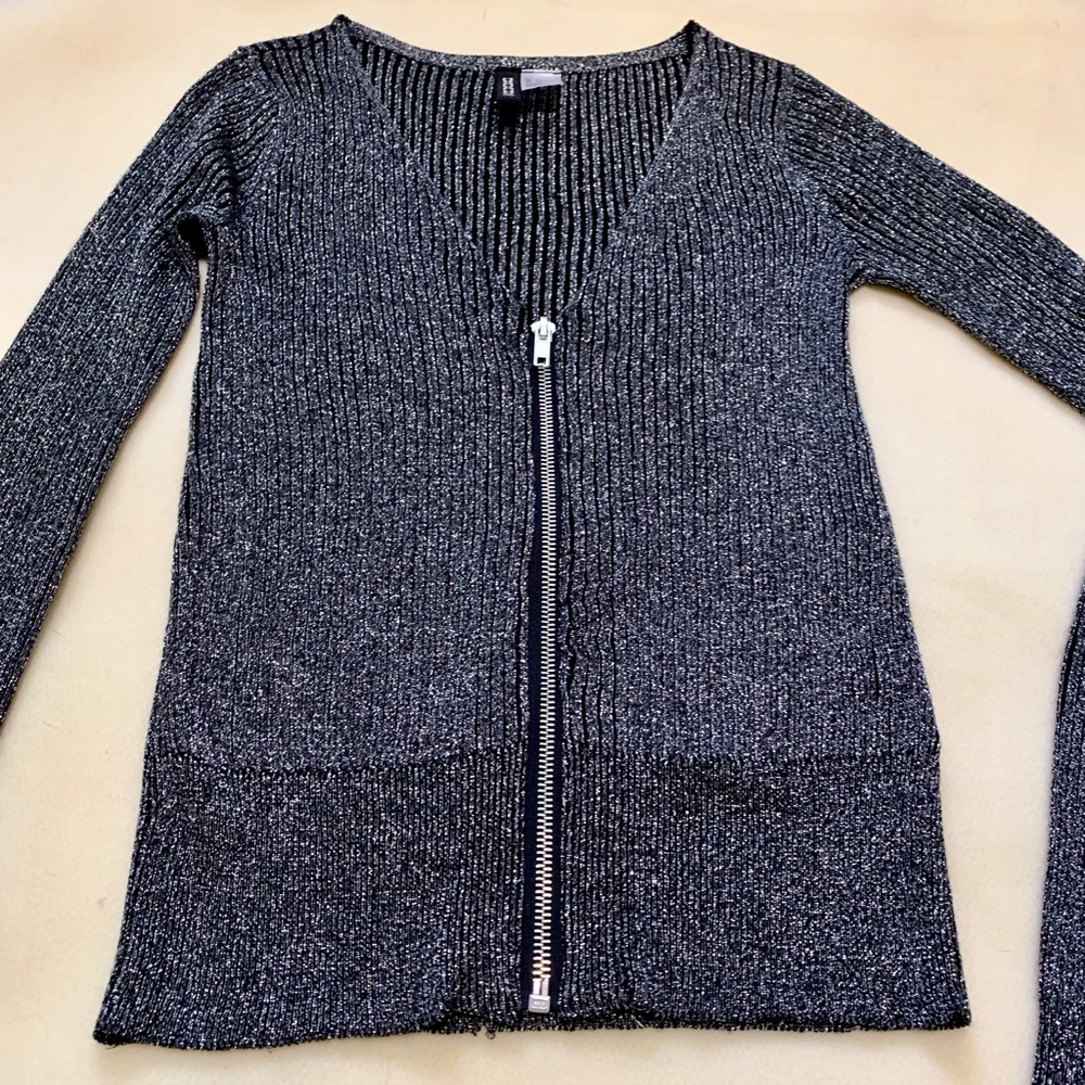 Divided by H&M Ribbed Sparkly Ribbed Top - Picture 3 of 7